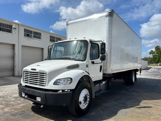 2019 Freightliner Business Class M2 106-1