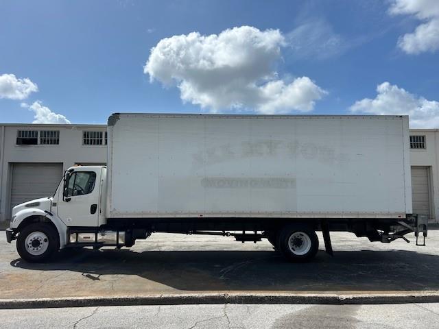 2019 Freightliner Business Class M2 106-2