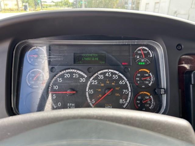 2019 Freightliner Business Class M2 106-14