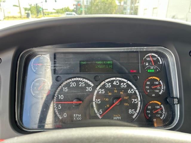 2019 Freightliner Business Class M2 106-15