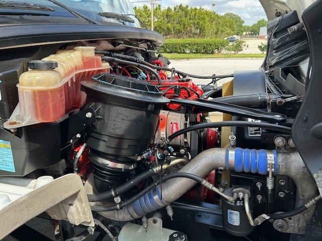 2019 Freightliner Business Class M2 106-17