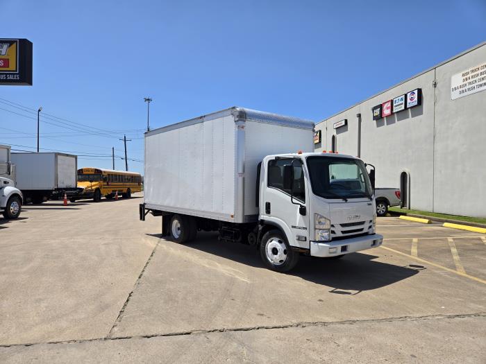 2022 Isuzu NPR-XD-7