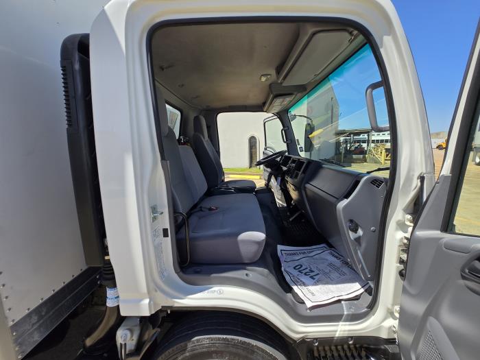 2022 Isuzu NPR-XD-20