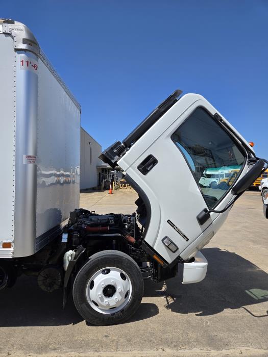 2022 Isuzu NPR-XD-24