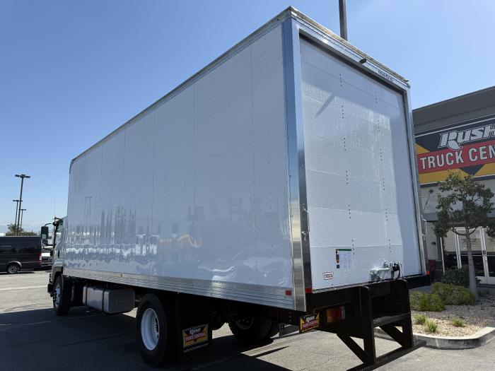 2025 Isuzu FTR-2