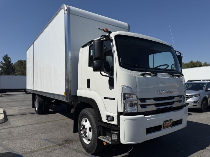 2025 Isuzu FTR-5