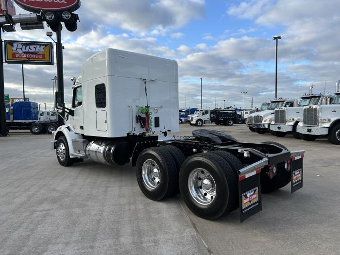 2020 Peterbilt 567-3