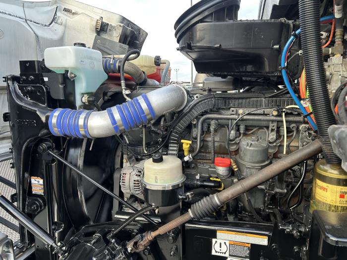 2020 Peterbilt 567-17