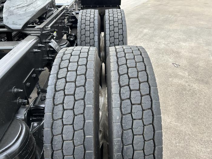 2020 Peterbilt 567-11