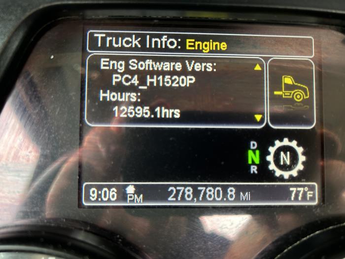 2020 Peterbilt 567-31
