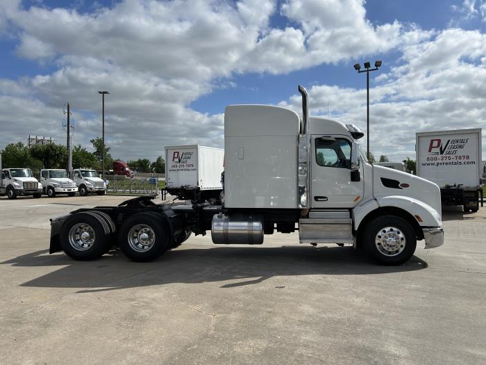 2020 Peterbilt 579-6