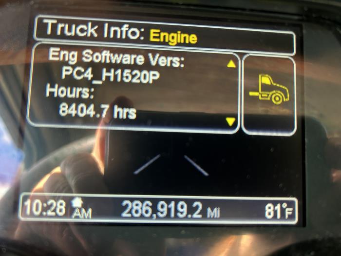 2020 Peterbilt 579-35
