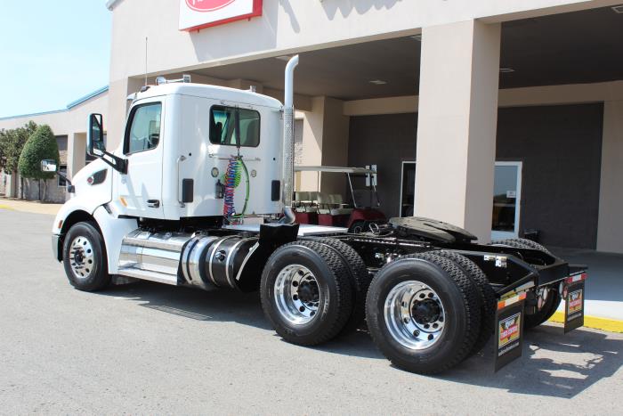 2020 Peterbilt 579-4