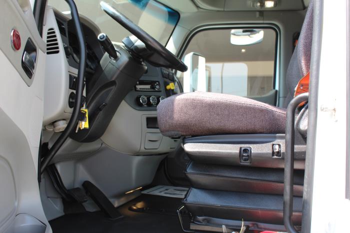 2020 Peterbilt 579-9