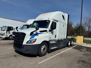 2021 Freightliner Cascadia-1