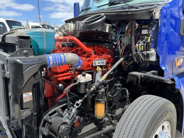 2022 Peterbilt 579-16