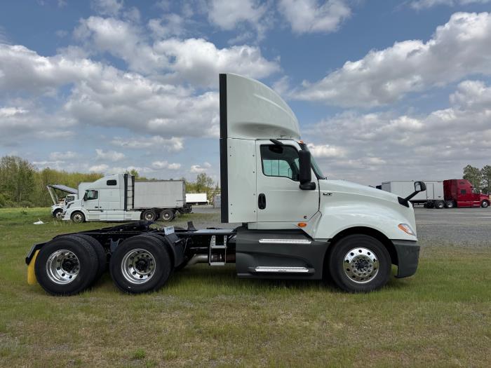 2020 International LT625-4