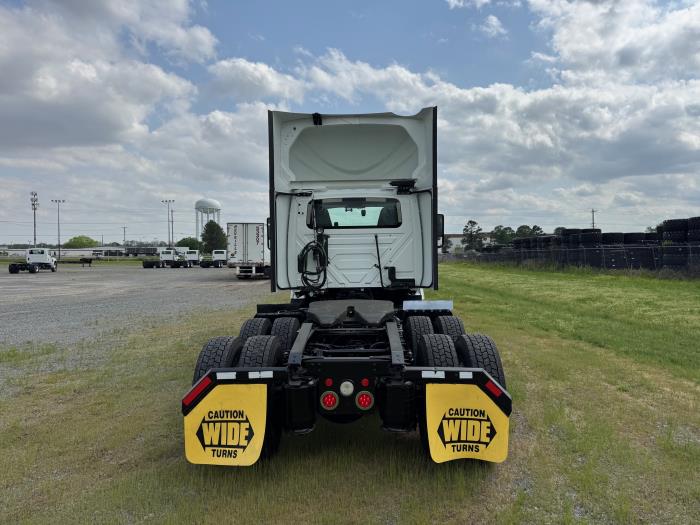 2020 International LT625-6