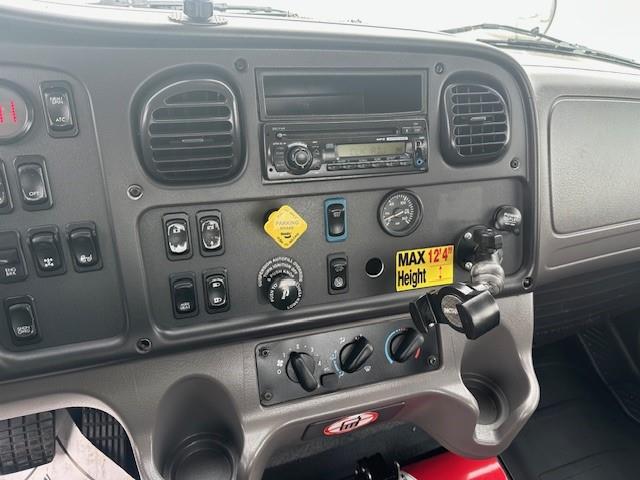 2015 Freightliner M2 112-5