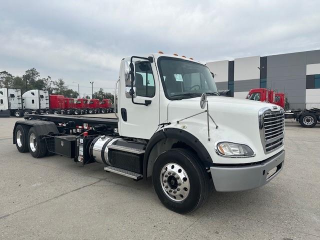 2015 Freightliner M2 112-8