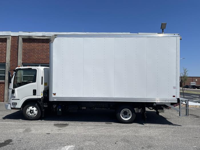 2024 Isuzu NPR-HD-1