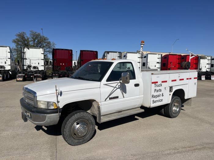 1999 Dodge 3500-1