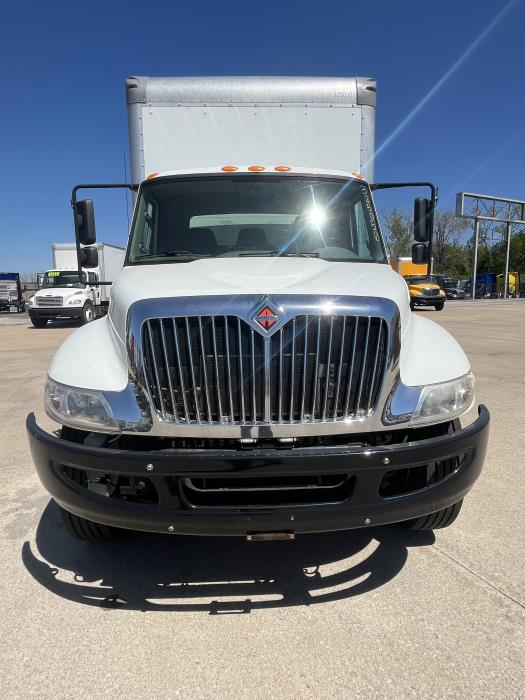 2019 International 4300-8