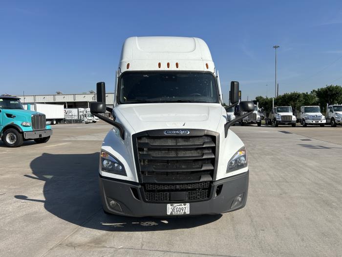 2021 Freightliner Cascadia-7