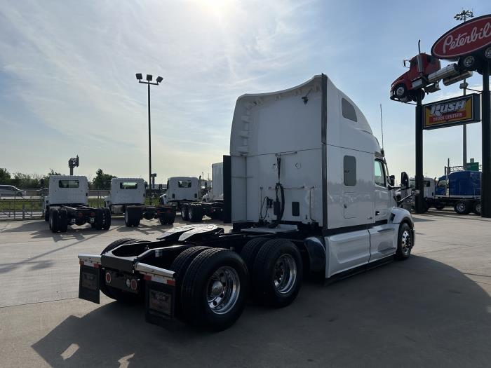 2023 Peterbilt 579-4