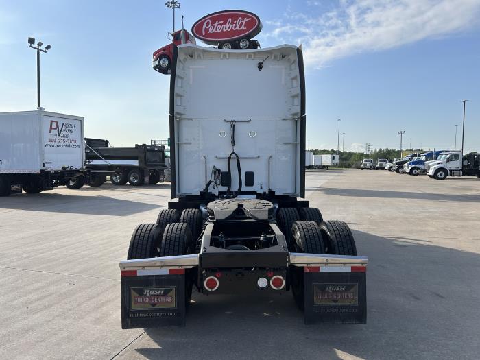 2023 Peterbilt 579-4