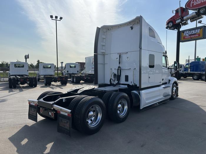 2023 Peterbilt 579-5