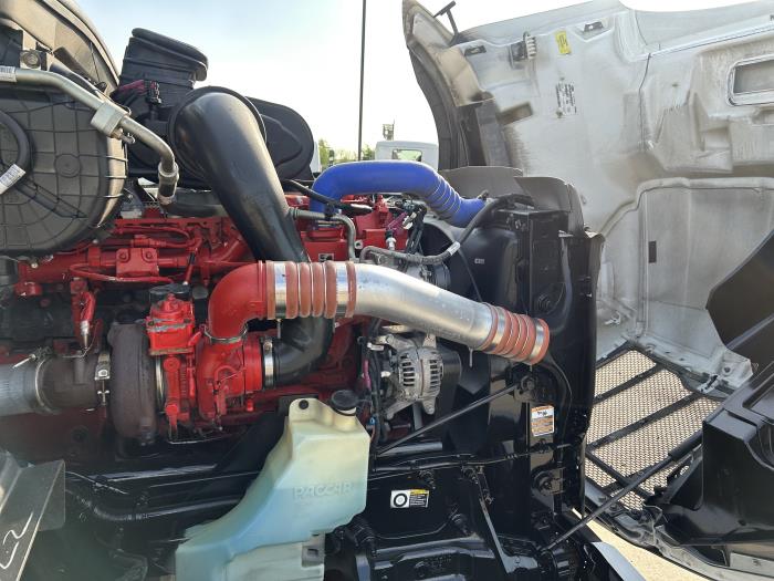 2023 Peterbilt 579-19