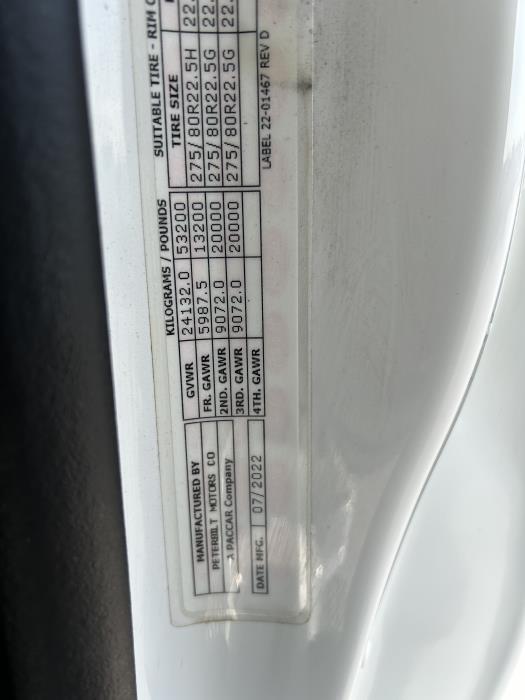 2023 Peterbilt 579-25