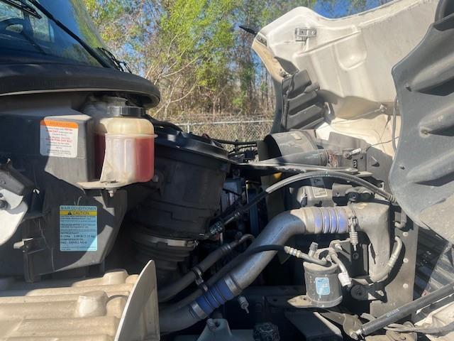 2018 Freightliner Business Class M2 106-3