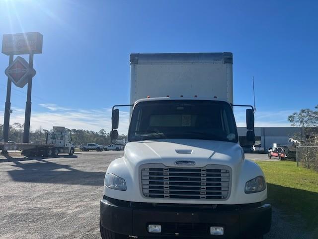 2018 Freightliner Business Class M2 106-13