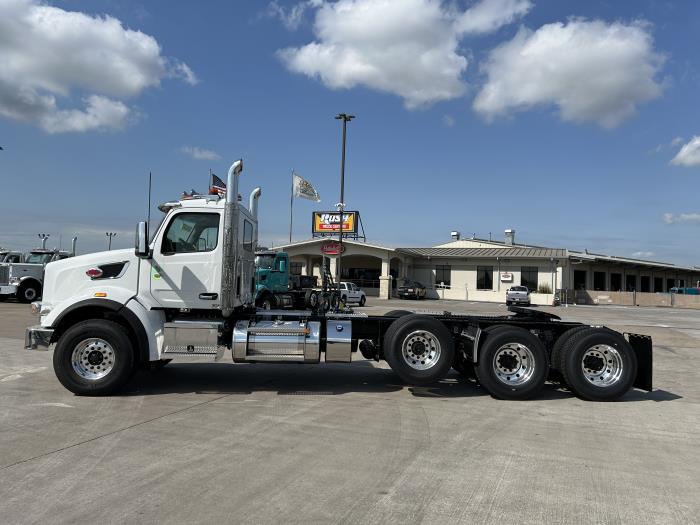 2026 Peterbilt 567-2
