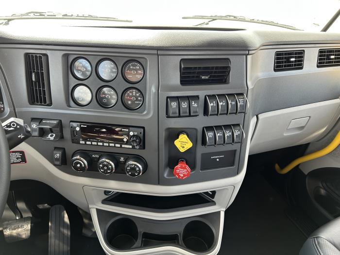 2026 Peterbilt 567-29