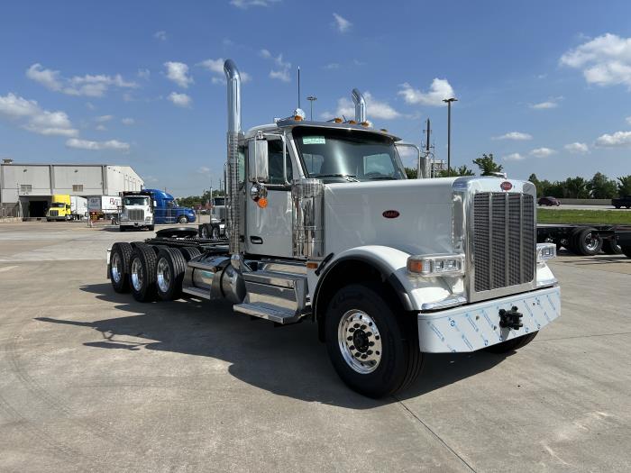 2026 Peterbilt 589-7