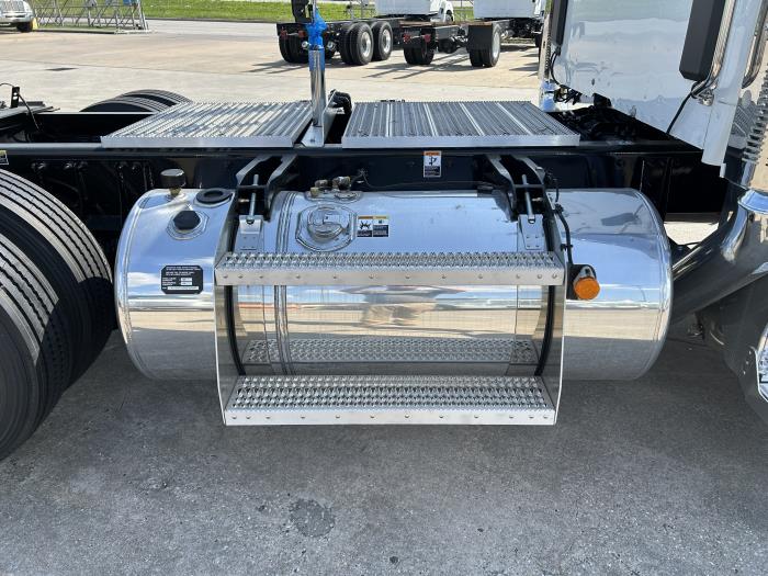 2026 Peterbilt 589-9