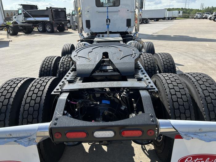 2026 Peterbilt 589-14