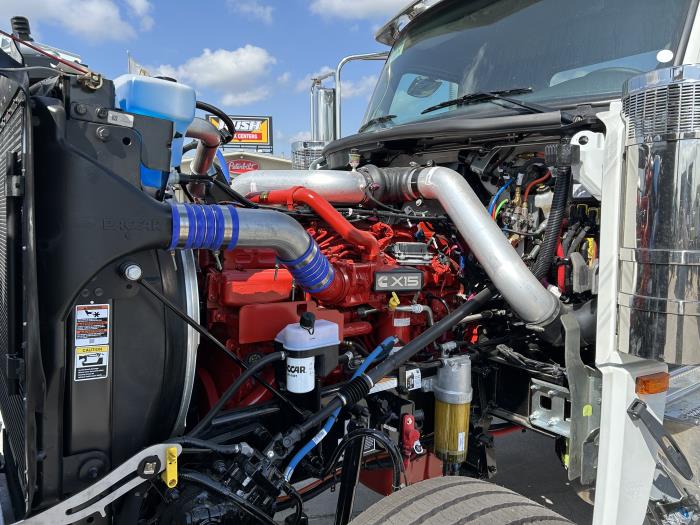 2026 Peterbilt 589-17