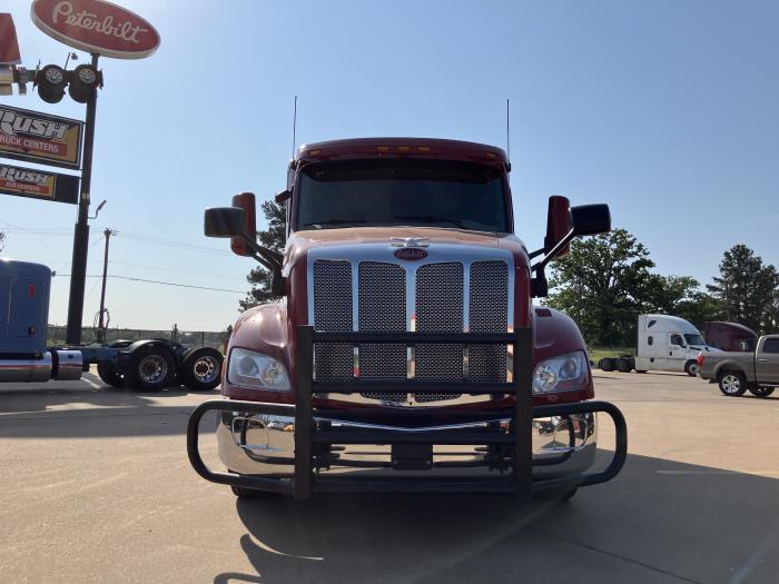 2022 Peterbilt 579-1