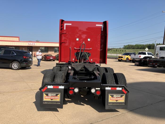 2022 Peterbilt 579-5
