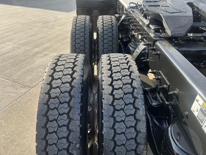 2020 Peterbilt 579-11