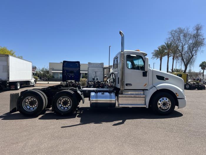 2020 Peterbilt 579-4