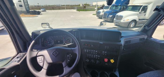 2026 International LT625-8