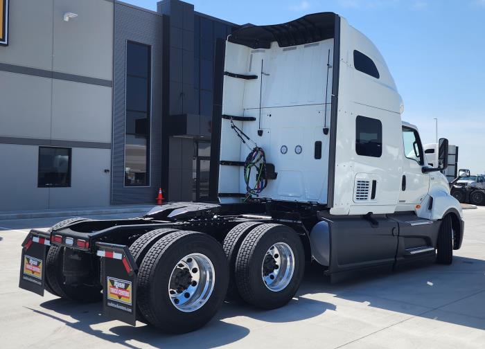 2026 International LT625-4