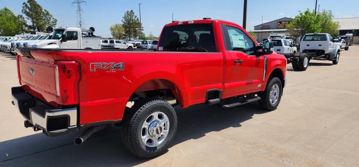 2025 Ford F-350-4