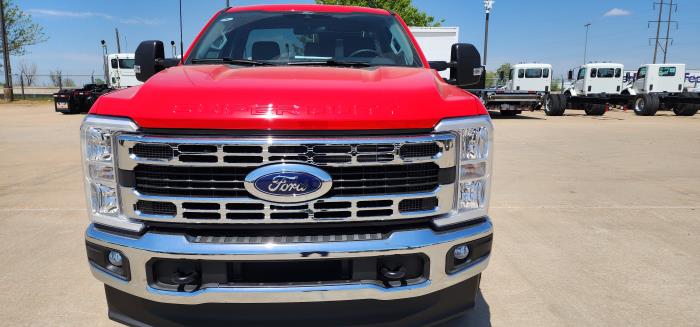 2025 Ford F-350-7