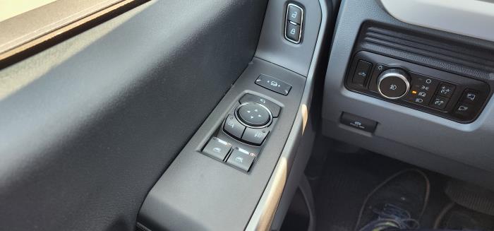 2025 Ford F-350-9
